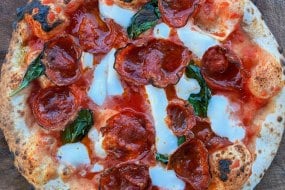 Alfred's Wood Fired Pizza Pizza Van Hire Profile 1