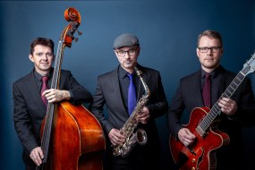 jazztrio1.jpg