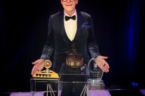 Gary Anderson Hire Top-Rated Magicians Near You Profile 1