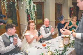 Charlie Robinson Magician & Hypnotist Wedding Entertainers for Hire Profile 1