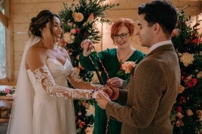 Dawn Vincent Celebrant Wedding Celebrant Hire Profile 1