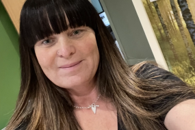 In Safe Hands - TLC Marriage Officer Celebrant
Hire Profile 1