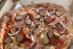Tre Amici Pizza UK LTD Hire an Outdoor Caterer Profile 1