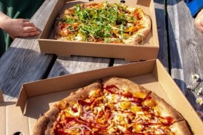Holy Smokes Pizza Film, TV and Location Catering Profile 1