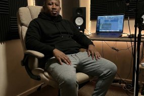 Gold Vinyls Tainment Bands and DJs Profile 1