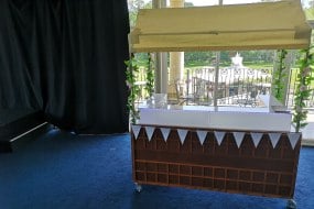 Chocolatier Fountains Crepes Vans Profile 1