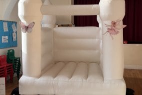 The Little Luxe Party Co Bouncy Castle Hire Profile 1