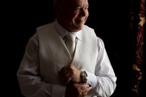 Josie Kavanagh Photography Book Your Perfect Wedding Photographer Profile 1