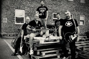 Rattlesnake n Tailfeathers Band Band Hire Profile 1