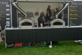 Carlys Pizzas Hire an Outdoor Caterer Profile 1