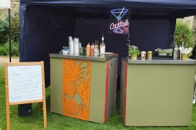 The Cat Tails Mobile Whisky Bar Hire Profile 1