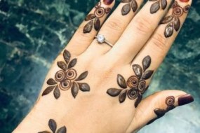 Sunayana Mehndi Artist