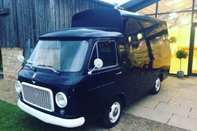Knead Pitta Vintage Food Vans Profile 1