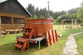 Kent Hot Tub Spa Tub Hire Profile 1