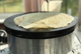 Cathedral Crepes Crepes Vans Profile 1