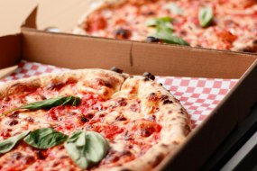 Pizza Piaggio Street Food Catering Profile 1