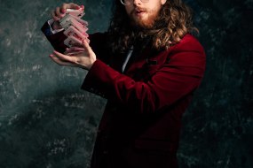 Roman Armstrong - Magician Wedding Entertainers for Hire Profile 1