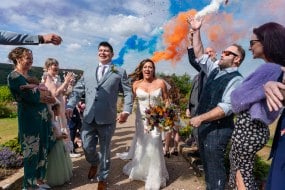 Wandering Photography Book Your Perfect Wedding Photographer Profile 1