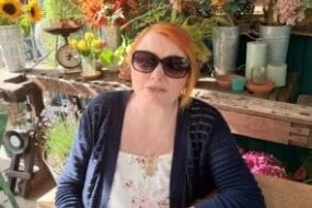 Blessed Be Palm Reader & Tarot Reader Profile 1