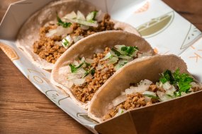 Vovo Cantina Street Food Catering Profile 1