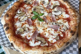 Pizzamici Food Van Hire Profile 1