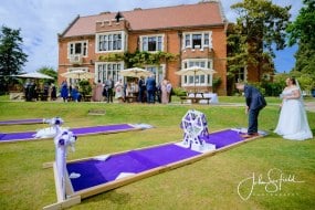 Clubhouse Mini Golf
