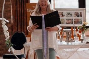 Celebrant ceremony ready