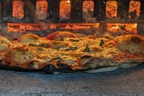 Olly's Woodfired Pizza Street Food Vans Profile 1