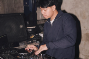 DJ Ferrel DJs Profile 1