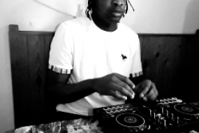 DJ Ricky  DJs Profile 1