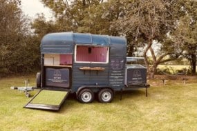 Little Puddin Ice Cream Cart Hire Profile 1