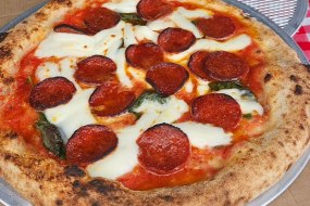 Bowe's Pizza Festival Catering Profile 1