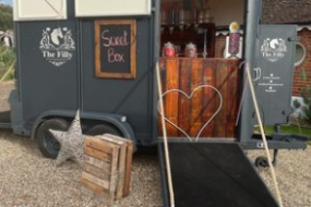 The Filly Horsebox Bar Hire  Profile 1