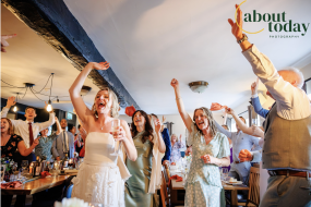 The Singing Wedding Waiters undefined Profile 1