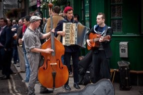 ceilidh and folk bands