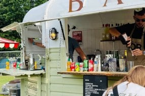 Eat Drink Bev Horsebox Bar Hire Profile 1