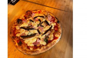 Bute Pizza Co  Food Van Hire Profile 1