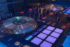 A2Z.ie Party DJs DJs Profile 1