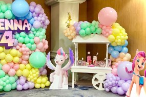 Moon and Black Events  Balloon Decoration Hire Profile 1