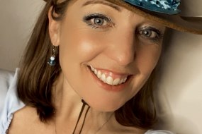 Sarah Louise Virtual Entertainers Profile 1