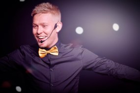 Robbie Star Entertainment Comedian Hire Profile 1