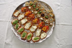 Davies Catering Canapes Profile 1