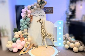 Isla Bear Balloons Balloon Decoration Hire Profile 1