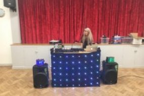 Jumping Jemma’s Mobile Disco  Bands and DJs Profile 1