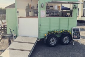 The Tipsy Toad Mobile Bar Horsebox Bar Hire  Profile 1