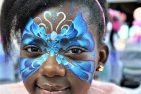 Peacock Glitz Face Painter Hire Profile 1