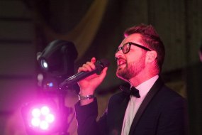 James Barlow - Wedding & Events Singer Party Entertainers Profile 1