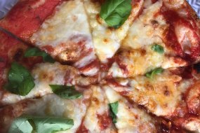 Pizza Escape Food Van Hire Profile 1
