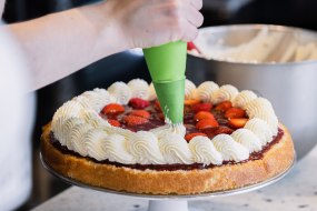 Le Choux Cake Makers Profile 1