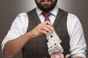 Dan Bastianelli Magician Magicians Profile 1